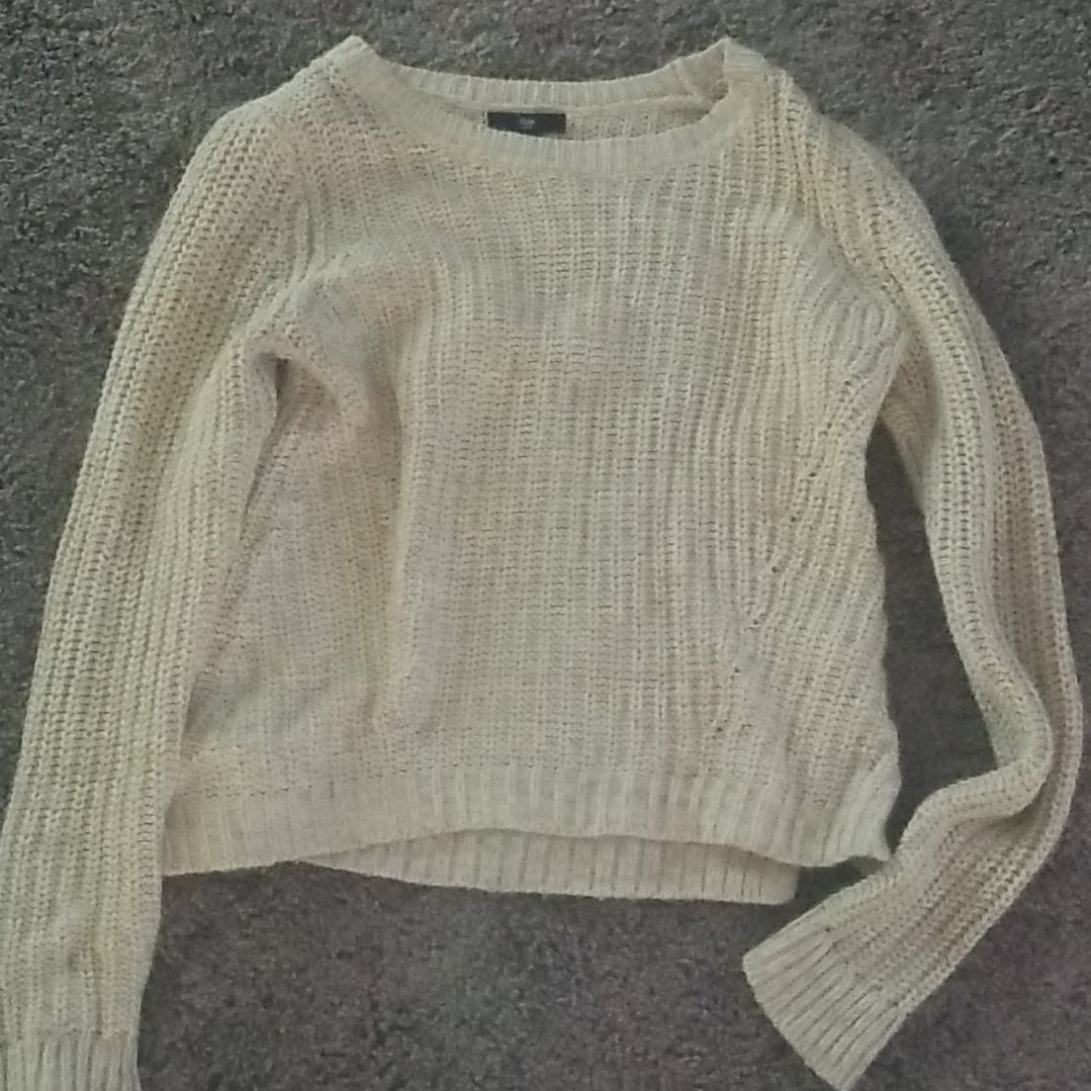 GAP sweater
